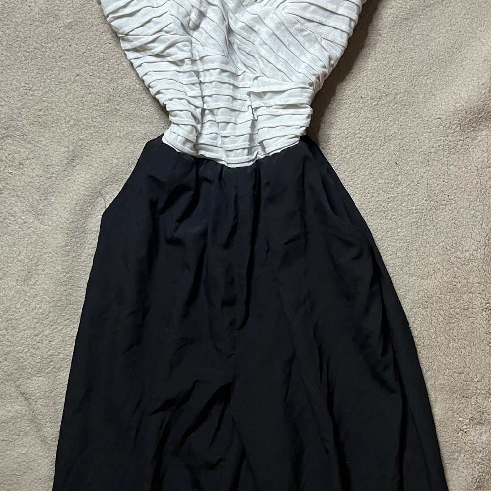 Elegant Black and White Strapless Dress